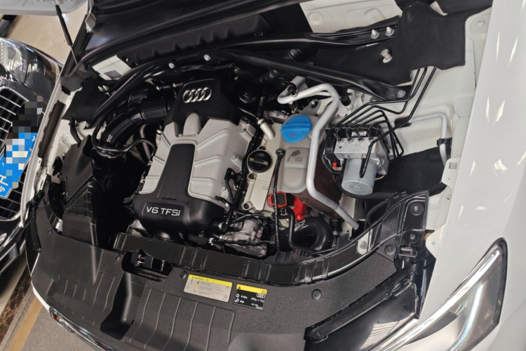 奥迪Q5(进口) 2017款 SQ5 3.0 TFSI quattro局部细节24