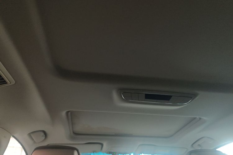 别克GL8 2017款 ES 28T 舒适型 国V局部细节22