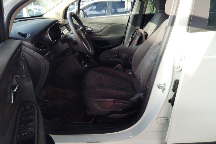 别克 昂科拉 2017款 18T 自动两驱都市领先型中控内饰19