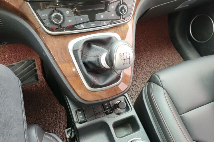 哈弗H6 2015款 改款 运动版 1.5T 手动两驱精英型局部细节18