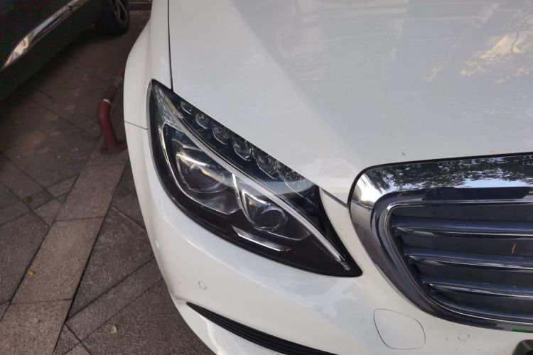 奔驰C级 2017款 C 200 L 4MATIC车身外观8