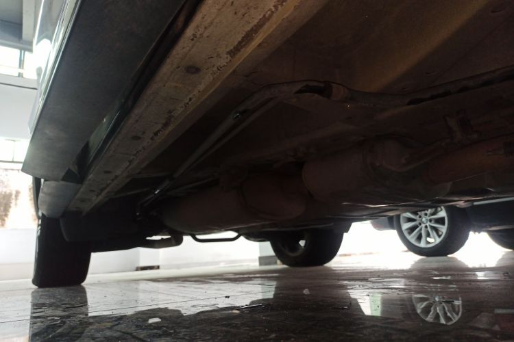 英菲尼迪QX60(进口) 2020款 2.5 S/C Hybrid 两驱卓越版局部细节9001