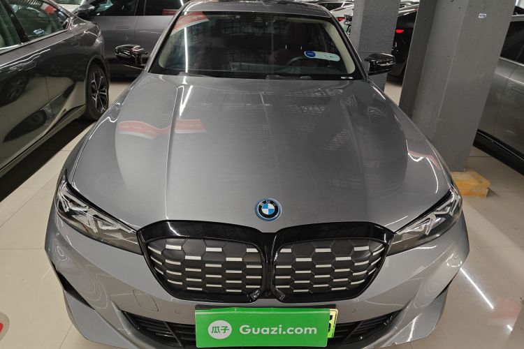 宝马i3 2022款 eDrive 35 L车身外观6001