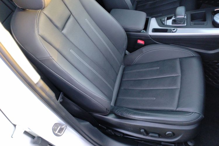 奥迪A4L 2020款 40 TFSI 时尚致雅型局部细节41