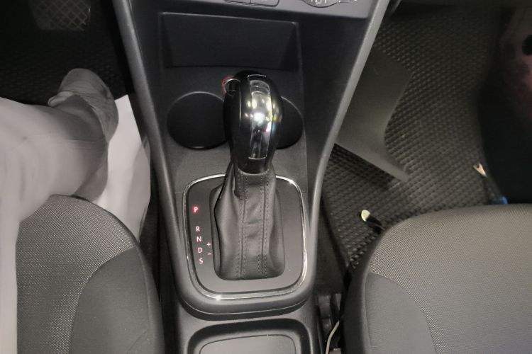 大众 Polo 2014款 1.6L 自动舒适版局部细节18