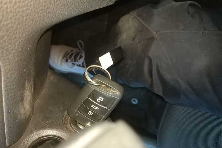 大众 高尔夫 2015款 1.6L 自动时尚型中控内饰11