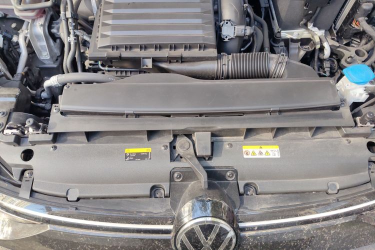 大众 2025款 凌渡L 280TSI DSG炫辣版局部细节24