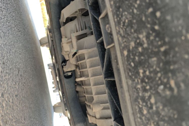 零跑汽车 零跑T03 2021款 400舒享版局部细节9008