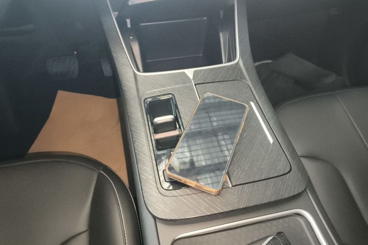 启辰大V DD-i 2023款 60km iD版中控内饰18