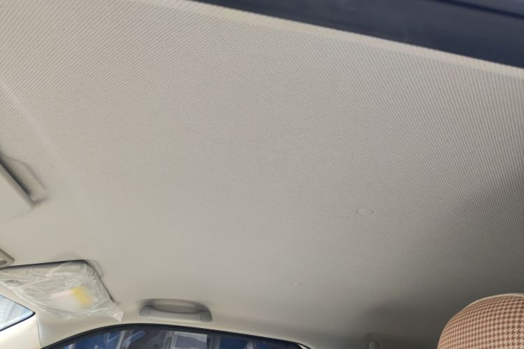 五菱汽车 宏光MINIEV 2024款 第三代 215km 青春版局部细节22