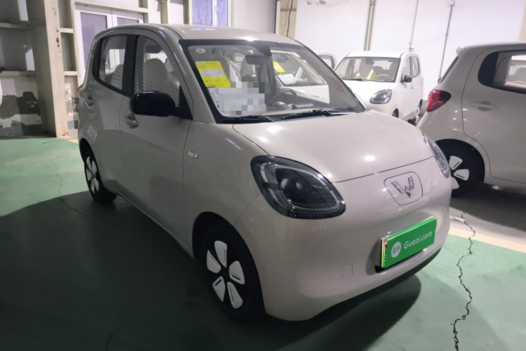 五菱汽车 宏光MINIEV 2025款 四门版 进阶款车身外观3