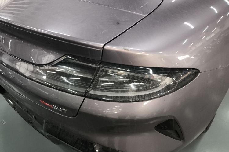 小米汽车 小米SU7 2024款 四驱超长续航高阶智驾Max版车身外观9