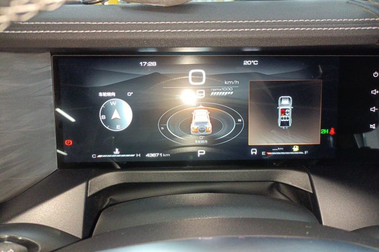 坦克300 2023款 越野版 2.0T 征服者中控内饰14