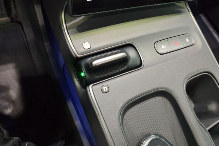 蔚来ET5T 2023款 75kWh Touring中控内饰18