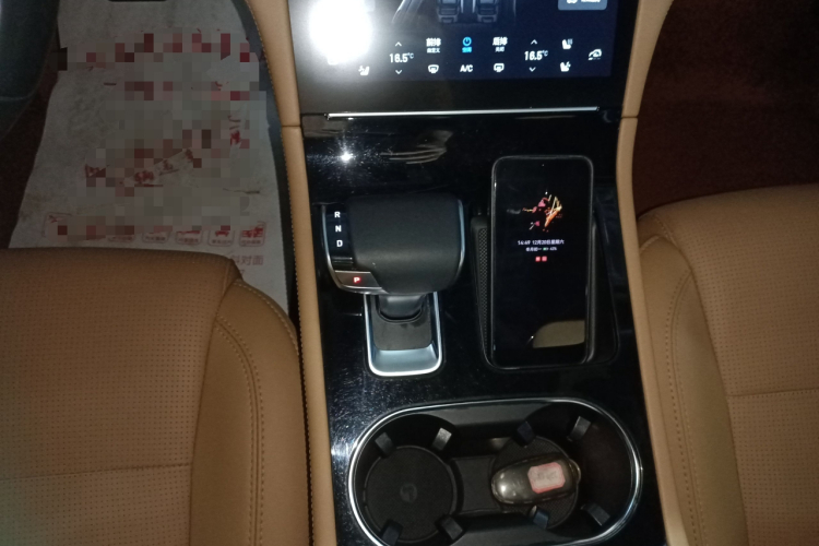 理想汽车 理想ONE 2020款 增程6座版局部细节18