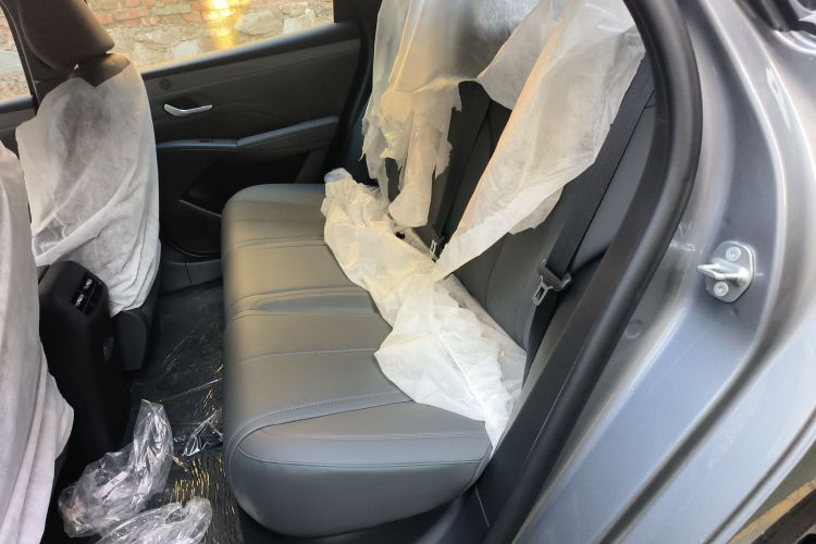 比亚迪 秦PLUS 2025款 DM-i 智驾版 128KM进取型中控内饰21