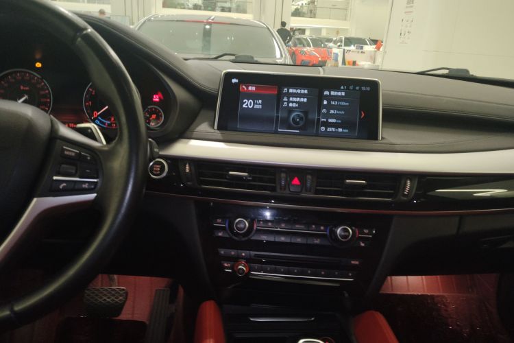 宝马X6（平行进口） 中控内饰16