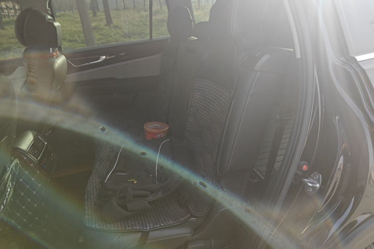 大众 途昂 2023款 380TSI 四驱尊崇豪华版中控内饰21