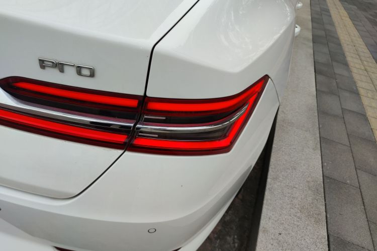 比亚迪 秦Pro 2020款 超越版 1.5TI 自动旗舰型车身外观6006