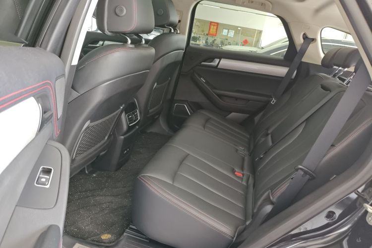 比亚迪 唐新能源 2018款 DM 2.0T 全时四驱智联创领型 5座 国V中控内饰7004