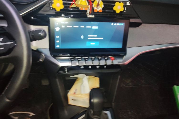 标致408 2022款 1.6T 逐梦版中控内饰16