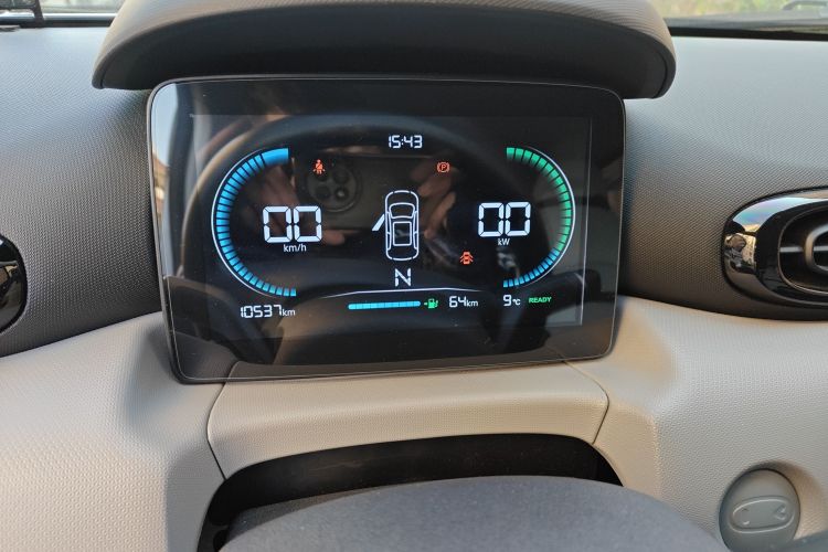 零跑汽车 零跑T03 2023款 200轻享版中控内饰14