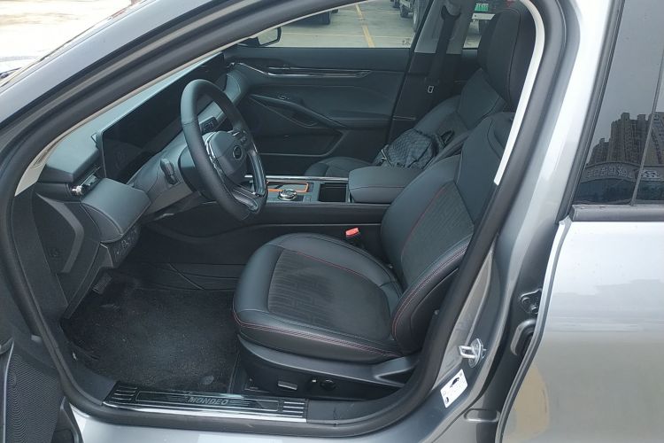 福特 蒙迪欧 2022款 改款 EcoBoost 245 豪华型中控内饰19