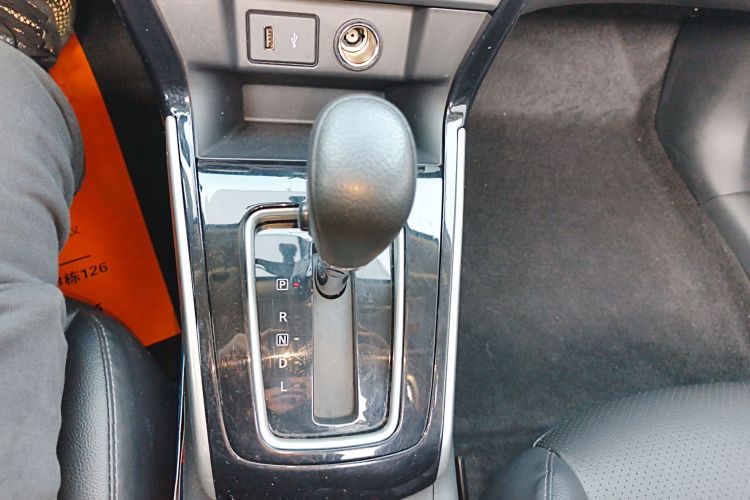 日产 轩逸 2022款 经典 1.6XL CVT豪华版局部细节18