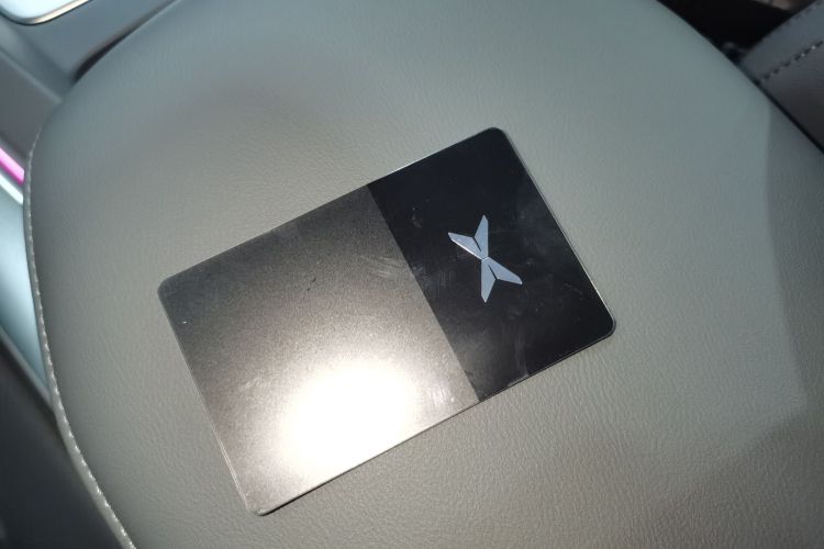 小鹏MONA M03 2025款 515 长续航 Plus中控内饰7001