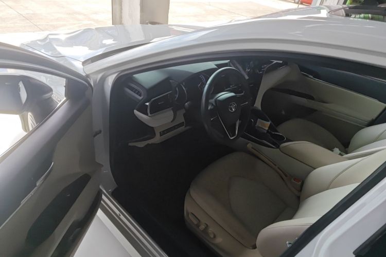 丰田 凯美瑞 2021款 双擎 2.5HGVP 领先版中控内饰20