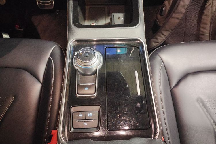 福特 锐界 2021款 改款 PLUS EcoBoost 245 两驱豪锐型 7座中控内饰18