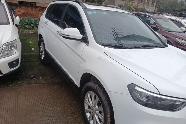 哈弗H6 2019款 运动版 1.5T 自动两驱精英型 国VI车身外观3