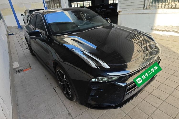 领克03 2025款 1.5TD DCT冠军版Pro车身外观3