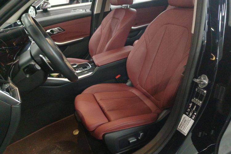 宝马3系 2023款 325Li xDrive M运动套装中控内饰19