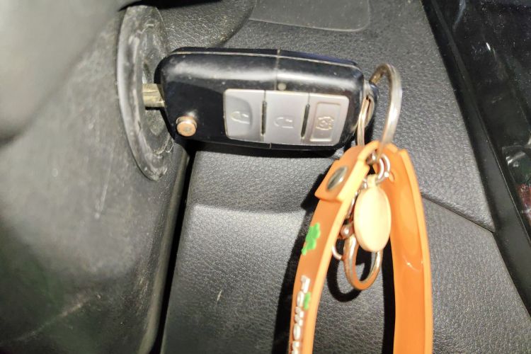 东风风行 景逸X3 2015款 1.5L 舒适型中控内饰7001