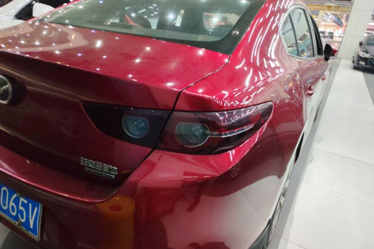 马自达3 昂克赛拉 2020款 2.0L 自动质雅版车身外观9