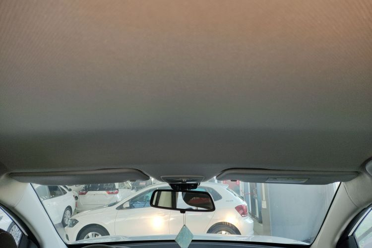 宝骏530 2021款 全球车周年纪念版 1.5T 手动舒适型 5座中控内饰22