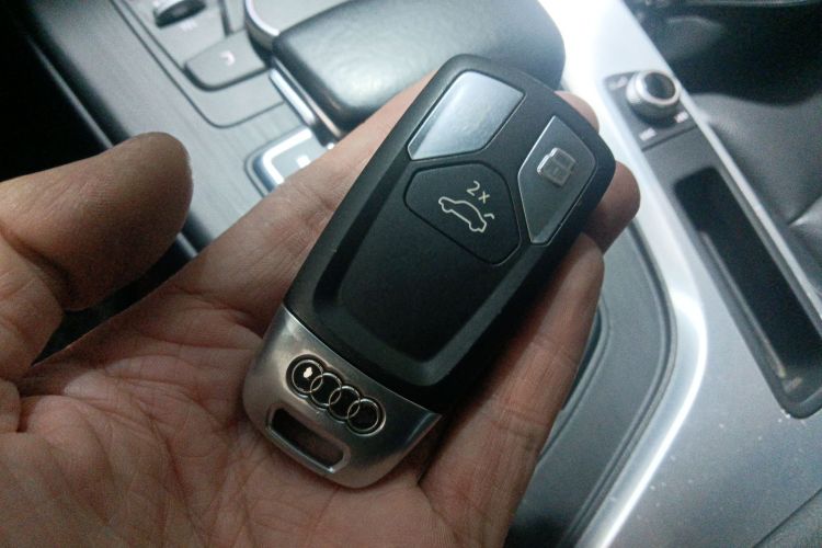 奥迪A4L 2019款 45 TFSI quattro 个性运动版 国VI中控内饰11