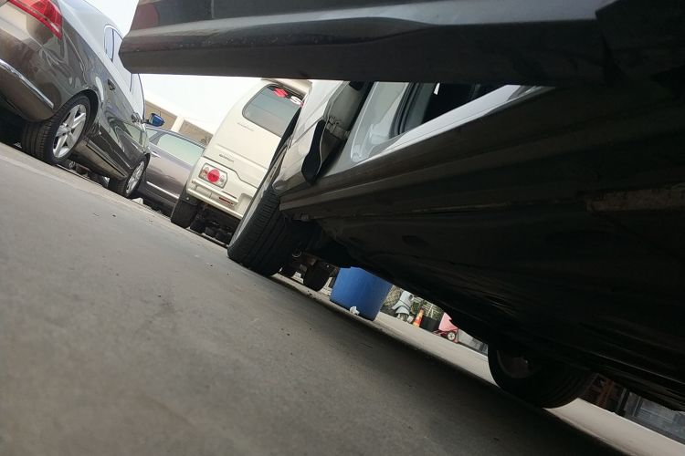 奥迪Q2L 2022款 35 TFSI 进取致雅型局部细节9001