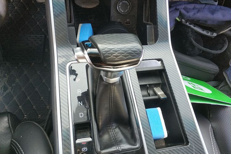 捷途X70 2020款 1.5T DCT智行版 5座中控内饰18