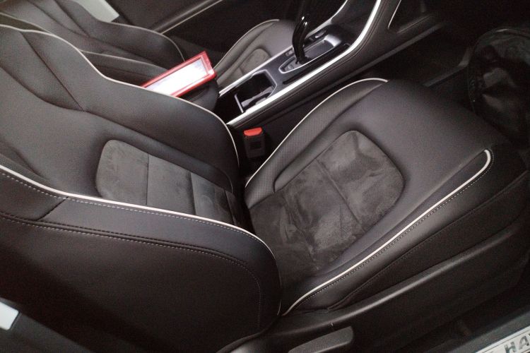 哈弗H6 2021款 国潮版 1.5T 自动冠军版局部细节41