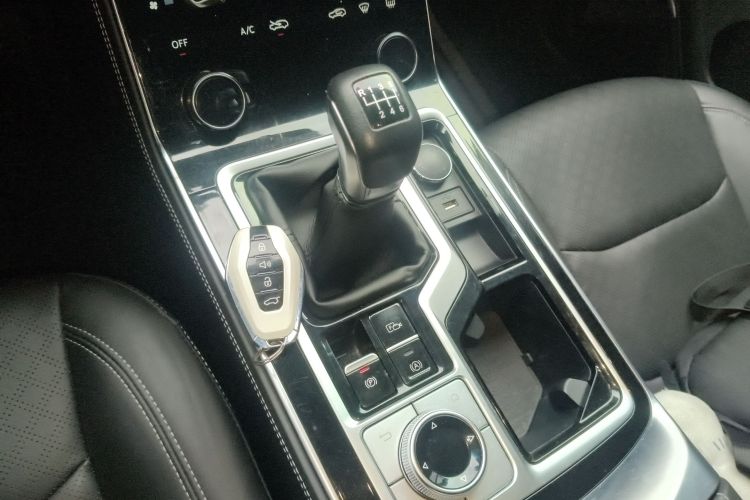 捷途X90 2020款 1.5T 手动影趣版 5座局部细节18