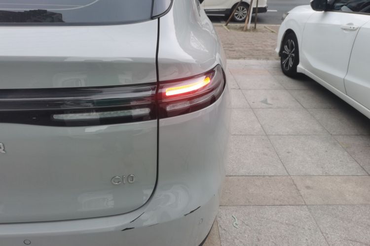 零跑汽车 零跑C10 2024款 210智享版车身外观9