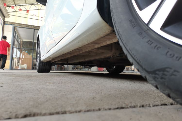 吉利汽车 帝豪 2022款 第4代 1.5L CVT尊贵型局部细节9002