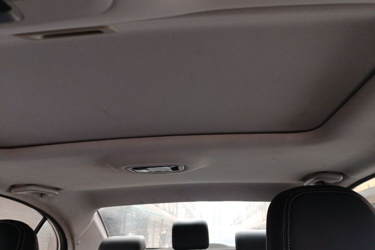 吉利汽车 帝豪 2019款 领军版 1.5L 手动向上亚运版 国VI局部细节22