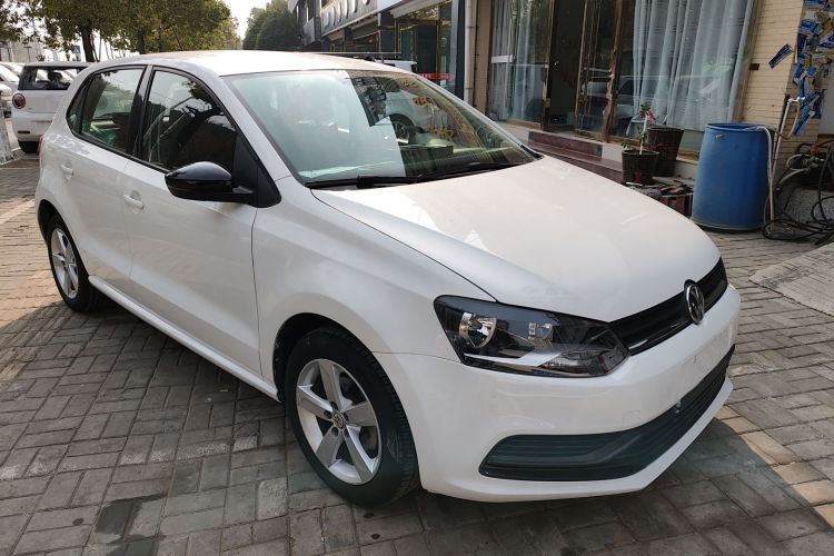 大众 Polo 2014款 1.4L 手动风尚版车身外观3