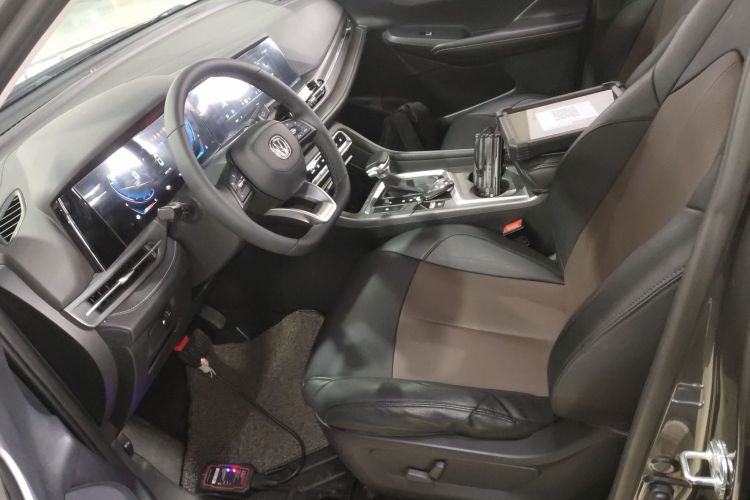 长安CS55PLUS 2021款 蓝鲸版 1.5T DCT豪华型中控内饰19