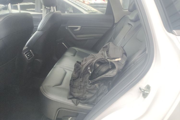 比亚迪 宋Pro 2019款 1.5T 自动精英型中控内饰21