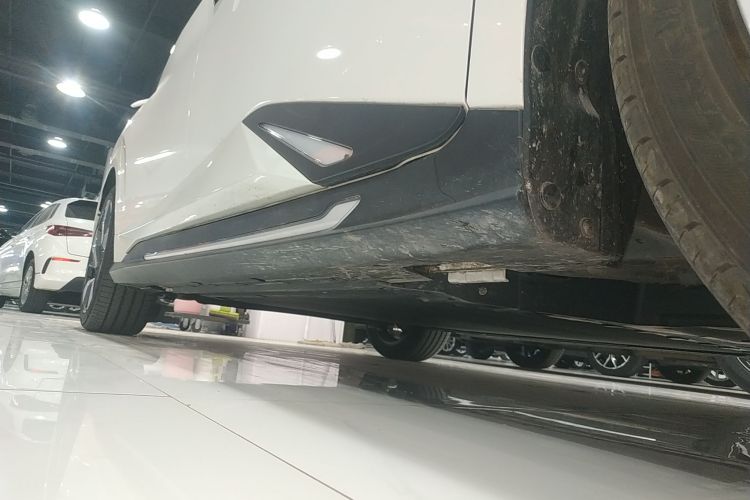 灵悉L 2024款 头号玩家版局部细节9001