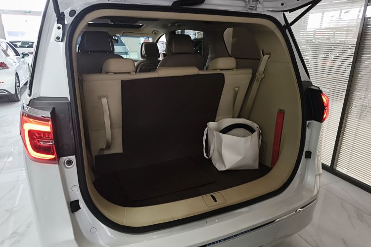 别克GL8 2023款 ES陆尊 尊享型局部细节23